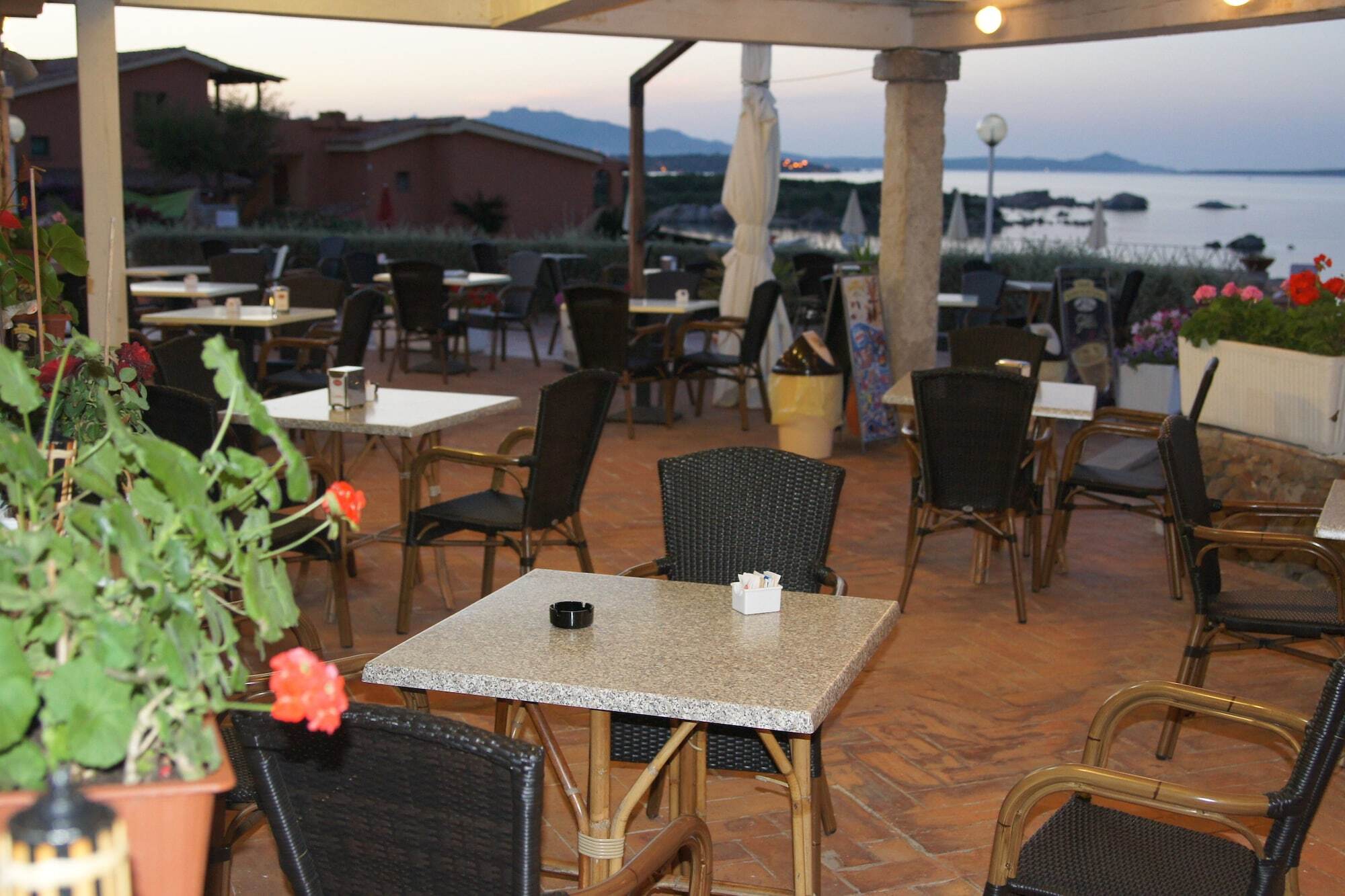 Residence Marineledda & Vela Blu Golfo Aranci Eksteriør billede
